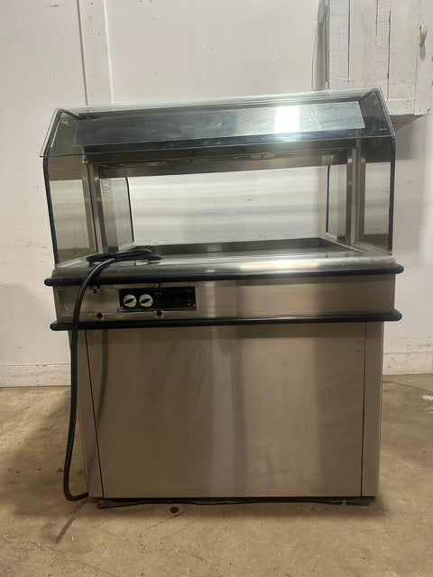 "HENNY PENNY HMI-103" HD COM LIGHTED / HEATED HOT FOOD DISPLAY/WARMER ON CASTER