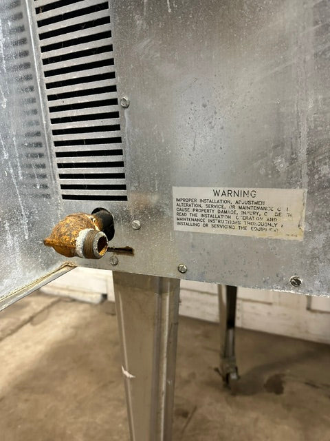 "IMPERIAL ICVG-1"H.D COMMERCIAL N GAS CONVECTION OVEN ON CASTER, 70,000 BTU/HR