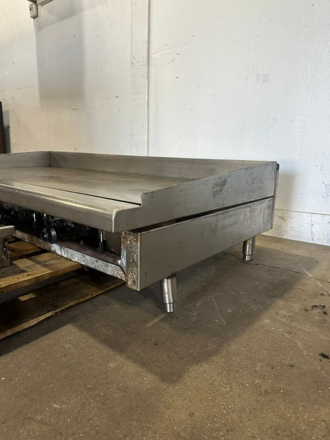 H.D COMMERCIAL N GAS 60"W COUNTERTOP GRIDDLE, 14"H x 60"W x 32"D
