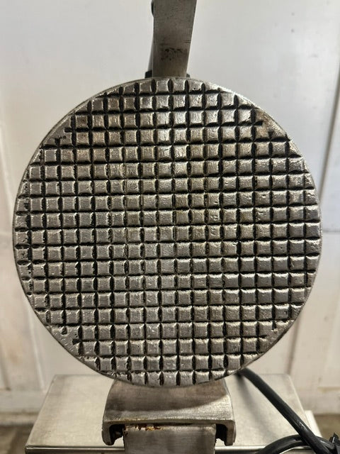 "COBATCO MD10SSE-1" COMMERCIAL ELECTRIC WAFFLE CONE MAKER IRON NONSTICK 1PH