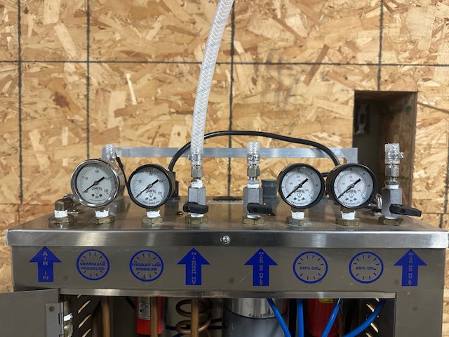 "N2U N2BC" HIGH VOLUME NITROGEN GENERATOR W/BUILT IN GAS BLENDER,1423 hrs