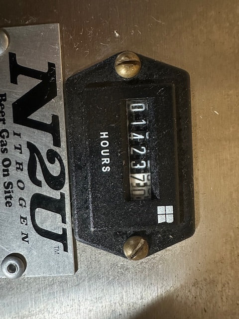 "N2U N2BC" HIGH VOLUME NITROGEN GENERATOR W/BUILT IN GAS BLENDER,1423 hrs