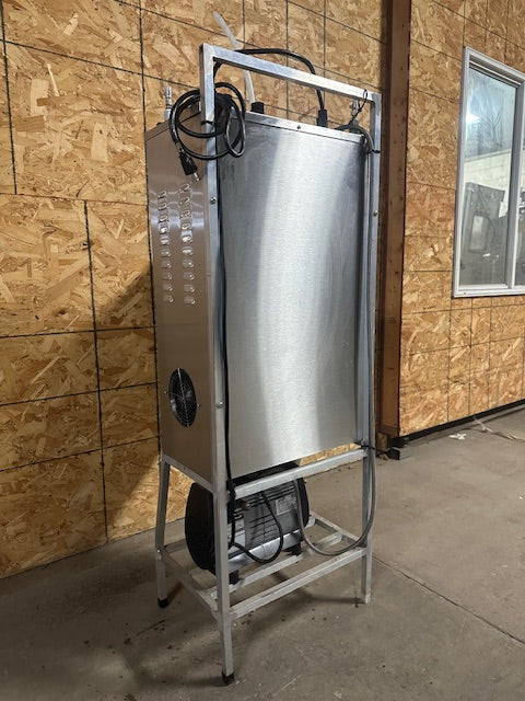 "N2U N2BC" HIGH VOLUME NITROGEN GENERATOR W/BUILT IN GAS BLENDER,1423 hrs