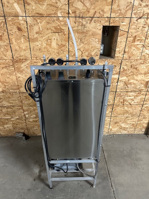 "N2U N2BC" HIGH VOLUME NITROGEN GENERATOR W/BUILT IN GAS BLENDER,1423 hrs