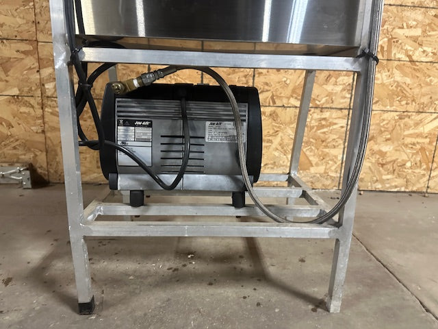 "N2U N2BC" HIGH VOLUME NITROGEN GENERATOR W/BUILT IN GAS BLENDER,1423 hrs
