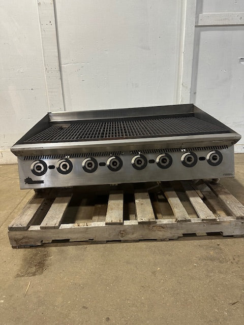 "ULTRA MAX" H.D COMMERCIAL 48"W NATURAL GAS COUNTER TOP CHARBROILER