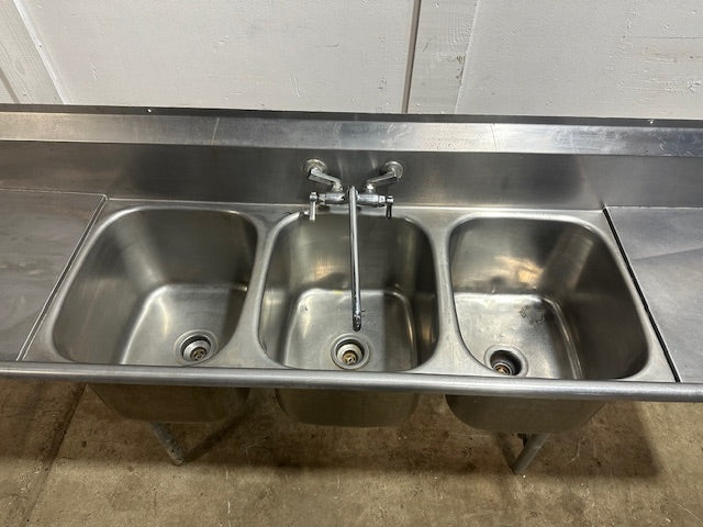 HEAVY DUTY COMMERCIAL  STAINLESS STEEL 3 COMPARTMENT SINK 44x93x22.5, 17 GAUGE, HOT/COLD FAUCET