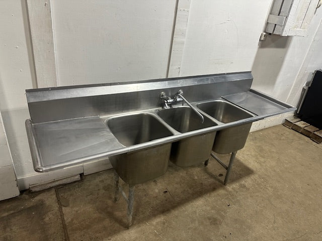 HEAVY DUTY COMMERCIAL  STAINLESS STEEL 3 COMPARTMENT SINK 44x93x22.5, 17 GAUGE, HOT/COLD FAUCET