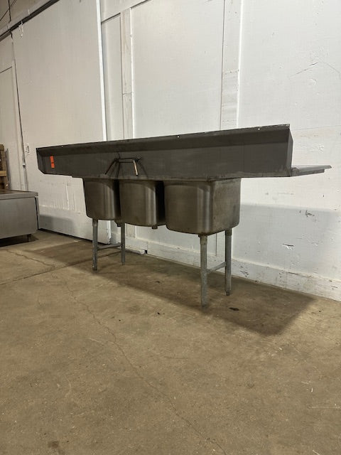HEAVY DUTY COMMERCIAL  STAINLESS STEEL 3 COMPARTMENT SINK 44x93x22.5, 17 GAUGE, HOT/COLD FAUCET