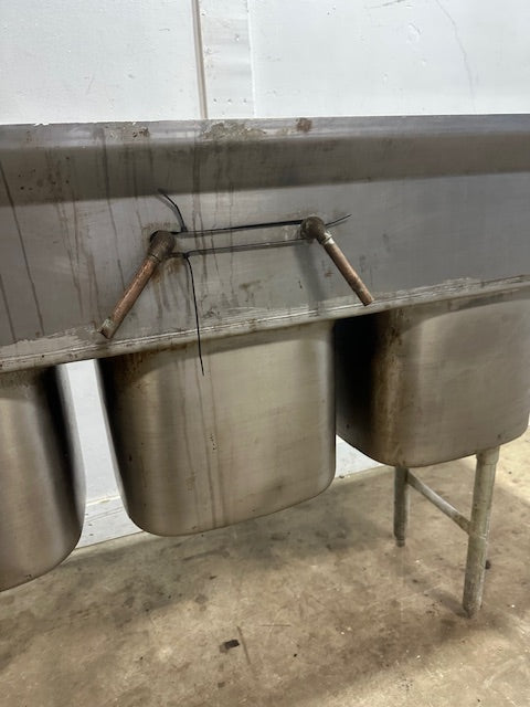 HEAVY DUTY COMMERCIAL  STAINLESS STEEL 3 COMPARTMENT SINK 44x93x22.5, 17 GAUGE, HOT/COLD FAUCET