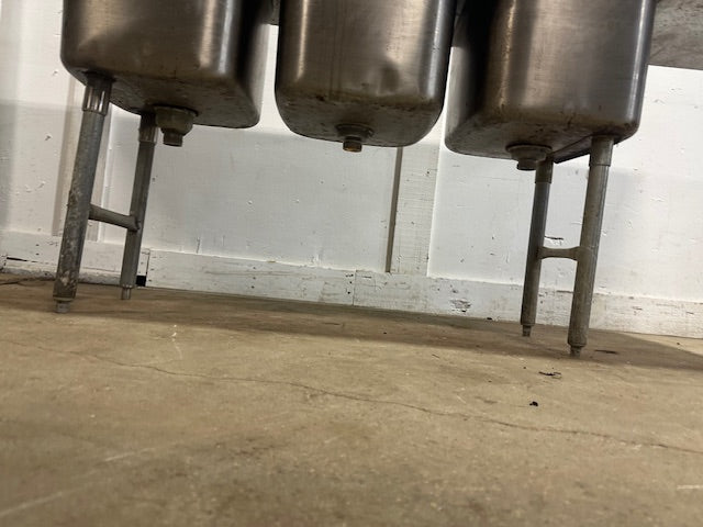 HEAVY DUTY COMMERCIAL  STAINLESS STEEL 3 COMPARTMENT SINK 44x93x22.5, 17 GAUGE, HOT/COLD FAUCET