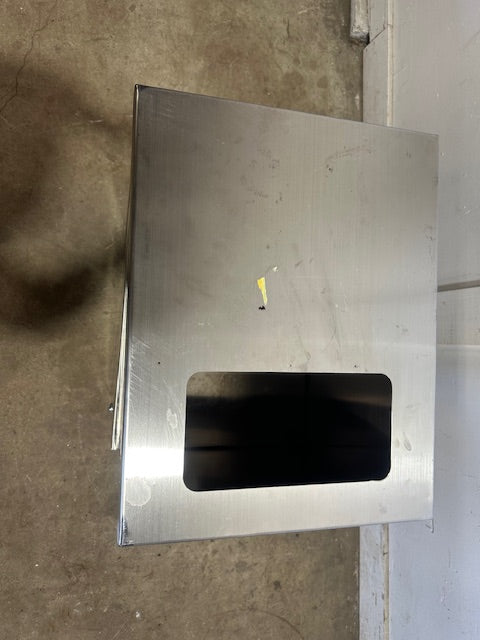 COMMERCIAL STAINLESS STEEL UNDER COUNTER/UNDER BAR BAR BOTTLE DISPENSER