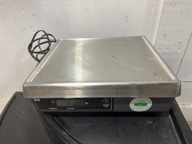 NCI WEIGH TRONIX MODEL: 6720-15 SCALE W/ 15KG CAPACITY DIGITAL PARCEL SCALE