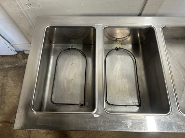 "CUSTOM BUILT"HD COMMERCIAL 2 HOT WELL AND 1 REFRIGERATED WELL SERVING TABLE 1PH