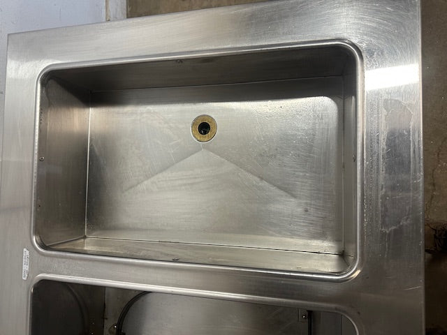 "CUSTOM BUILT"HD COMMERCIAL 2 HOT WELL AND 1 REFRIGERATED WELL SERVING TABLE 1PH