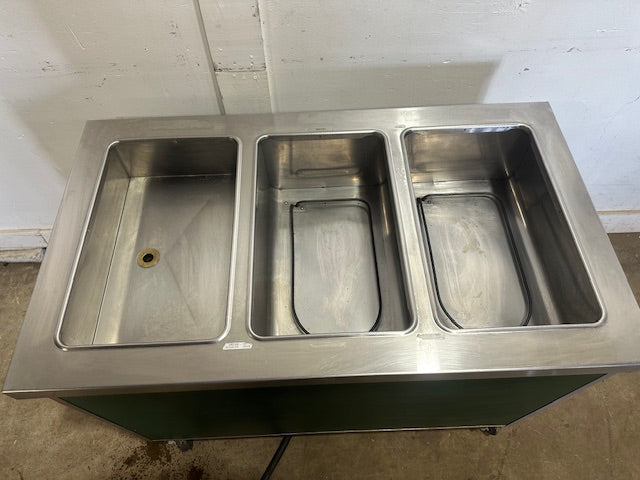 "CUSTOM BUILT"HD COMMERCIAL 2 HOT WELL AND 1 REFRIGERATED WELL SERVING TABLE 1PH