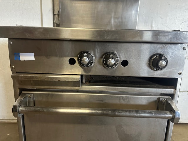 "JADE PRODUCT JSR 246T-24"COMMERCIAL 24"W GRIDDLE W/OVEN AND FRY TOP, 24000 BTU