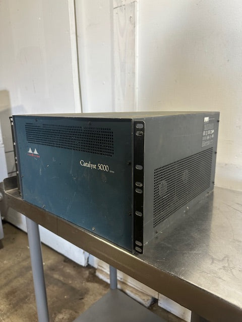 CISCO SYSTEMS W5-C5000 CATALYST 5000 SERIES 5 SLOT CHASSIS W/ 2 NETWORK SWITCHES