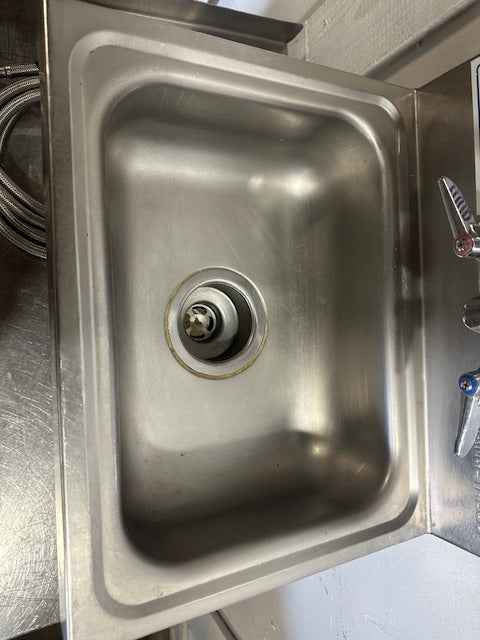 "ADVANCE TABCO" STAINLESS STEEL WALL MOUNTED HAND WASH SINK, 19x17 1/8"x15 1/8"