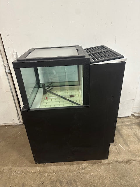 MARINELAND ML 23 REFRIGERATED 55 GAL LIVE SEAFOOD DISPLAY/HOLDING SYSTEM DISPLAY