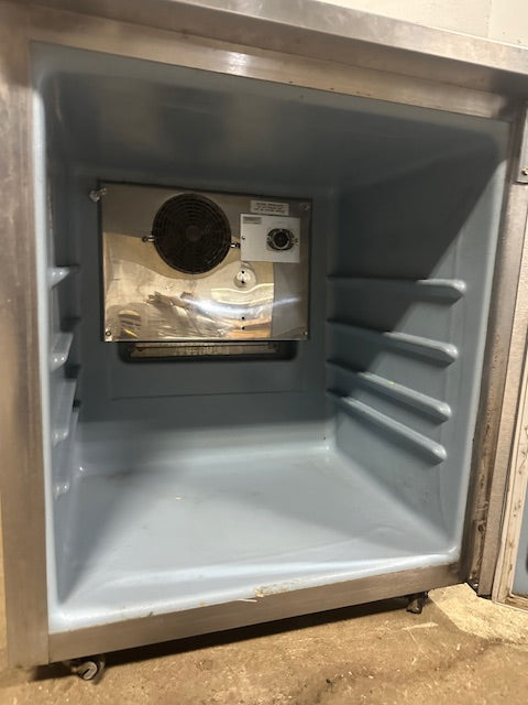 "DELFIELD 406-STAR4"COMMERCIAL S.STEEEL 27"W UNDERCOUNTER REFRIGERATOR, 115V 1PH