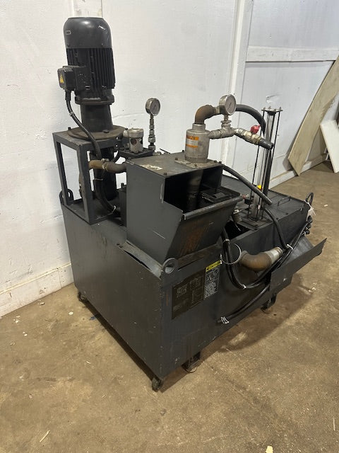 COOLANT FILTRATION AND MANAGEMENT UNIT