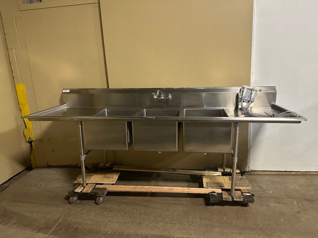 REGENCY 600S32028224 H.D STAINLESS STEEL 3 COMPARTMENT SINK 45x115x35, 17 GAUGE