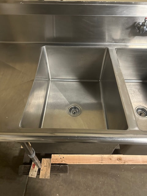 REGENCY 600S32028224 H.D STAINLESS STEEL 3 COMPARTMENT SINK 45x115x35, 17 GAUGE