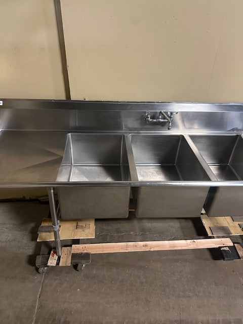 REGENCY 600S32028224 H.D STAINLESS STEEL 3 COMPARTMENT SINK 45x115x35, 17 GAUGE