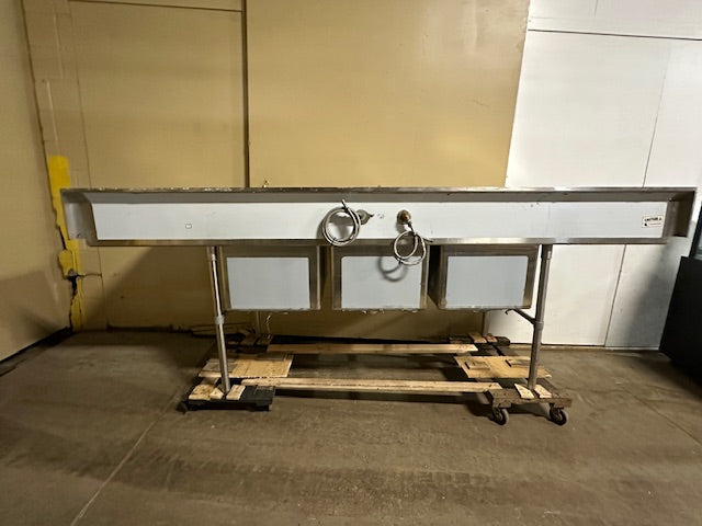 REGENCY 600S32028224 H.D STAINLESS STEEL 3 COMPARTMENT SINK 45x115x35, 17 GAUGE