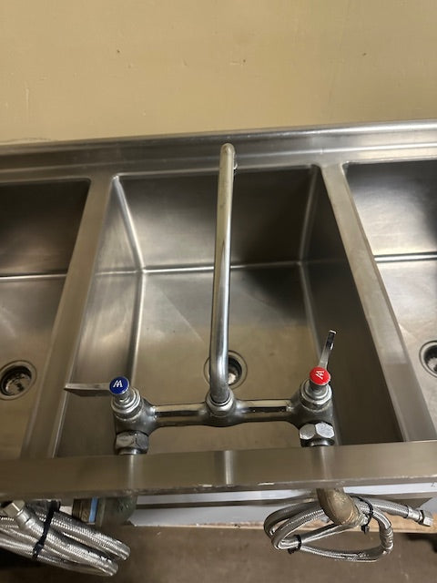 REGENCY 600S32028224 H.D STAINLESS STEEL 3 COMPARTMENT SINK 45x115x35, 17 GAUGE