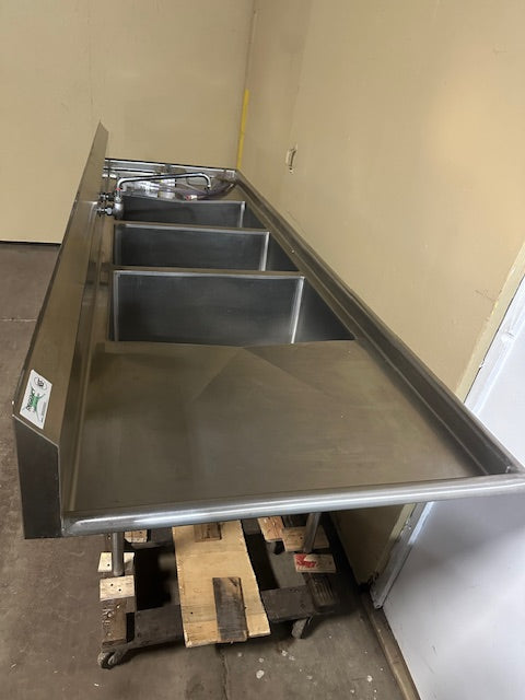 REGENCY 600S32028224 H.D STAINLESS STEEL 3 COMPARTMENT SINK 45x115x35, 17 GAUGE