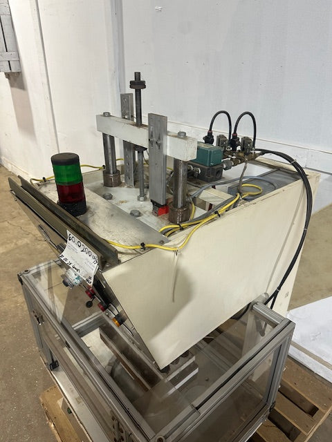 SONIC EASE INC. M/C #1334 INDUSTRIAL PNEUMATIC C-FRAME HOT PLATE SEALER MACHINE