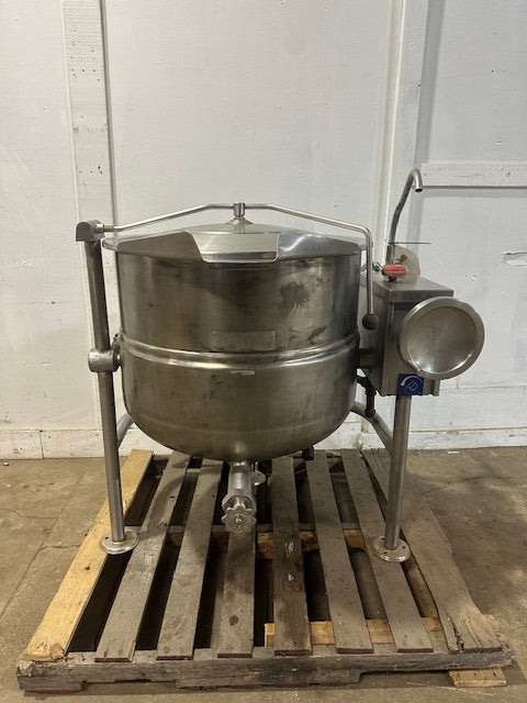 CLEVELAND KDL-40T COMMERCIAL H.D. STAINLESS STEEL 40 GALLON DIRECT STEAM KETTLE