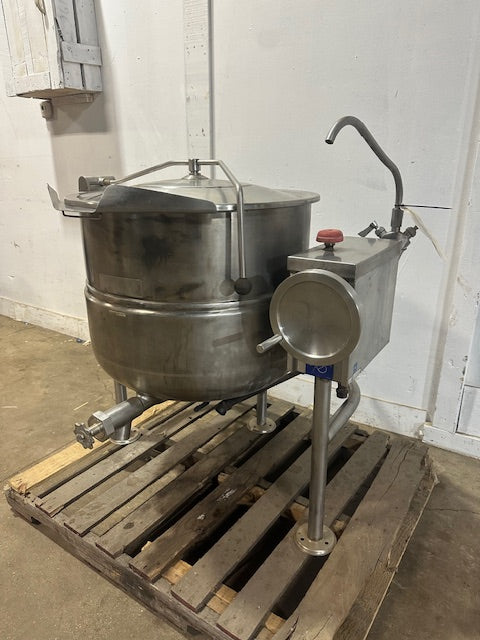 CLEVELAND KDL-40T COMMERCIAL H.D. STAINLESS STEEL 40 GALLON DIRECT STEAM KETTLE