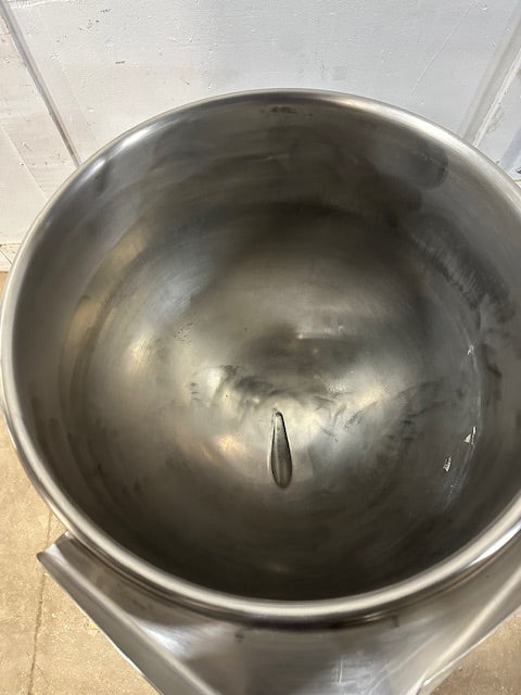 CLEVELAND KDL-40T COMMERCIAL H.D. STAINLESS STEEL 40 GALLON DIRECT STEAM KETTLE