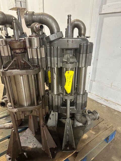 LOT OF 6 INDUSTRIAL GRACO 218-524 STAINLESS STEEL DISPLACEMENT PUMPS