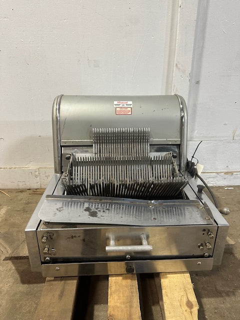 BERKEL INCORPORATED MB378 1ph ELECTRIC BREAD SLICING MACHINE