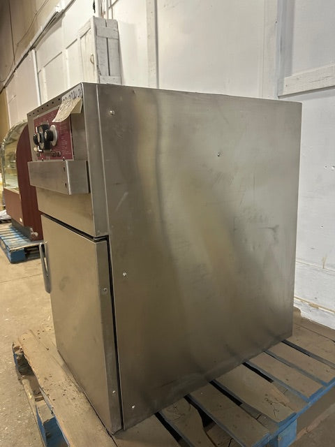 NEVO CORP CTO-1 ELECTRIC 3PH COOK AND HOLD OVEN w/ 4 WIRE RACKS INCLUDED