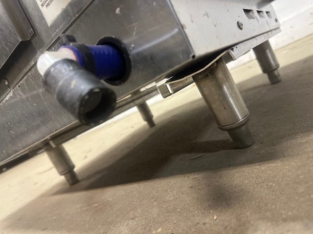 ACCUTEMP P61201E060 COUNTERTOP 60,000 BTU 6 PAN LP GAS BOILERLESS STEAMER - Second Life - Equipment - collection_name