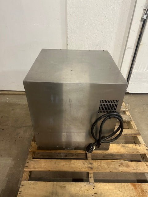 ACCUTEMP STEAM N HOLD 240D6 - 300 ELECTRIC 1ph COUNTERTOP CONVECTION STEAMER - Second Life - Equipment - collection_name