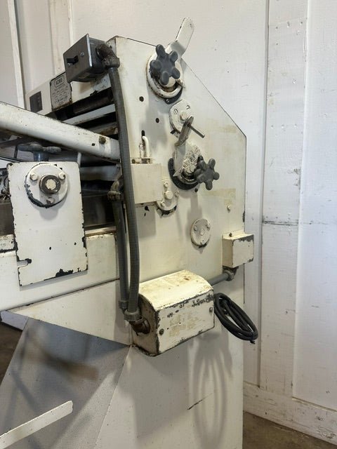 "ACME 8"COMMERCIAL DOUGH ROLLER SHEETER WITH 12"W PRESS PLATES, 115V 1PH - Second Life-Equipment-collection_name