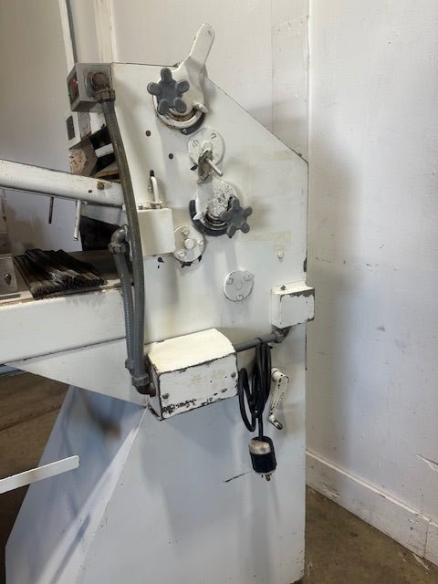 "ACME 8"COMMERCIAL DOUGH ROLLER SHEETER WITH 12"W PRESS PLATES, 115V 1PH - Second Life - Equipment - collection_name