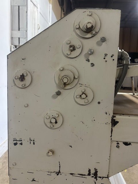 ACME MODEL 88 PIZZA DOUGH ROLLER/SHEETER 24" BELT W/ 2 PRESS PLATES 6"W and 9"W - Second Life - Equipment - collection_name