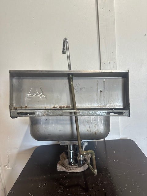 ADVANCE FOOD SERVICE HANDS FREE STAINLESS STEEL WALL MOUNTED HAND WASH SINK - Second Life - Equipment - collection_name