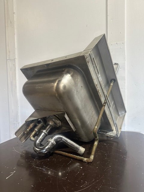 ADVANCE FOOD SERVICE HANDS FREE STAINLESS STEEL WALL MOUNTED HAND WASH SINK - Second Life - Equipment - collection_name