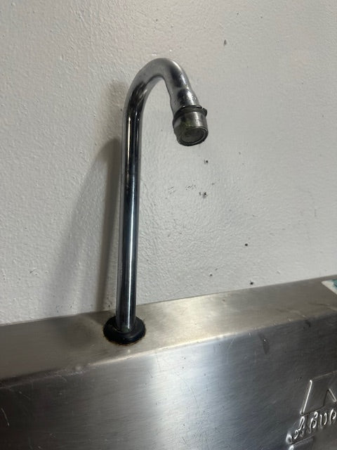 ADVANCE FOOD SERVICE HANDS FREE STAINLESS STEEL WALL MOUNTED HAND WASH SINK - Second Life - Equipment - collection_name
