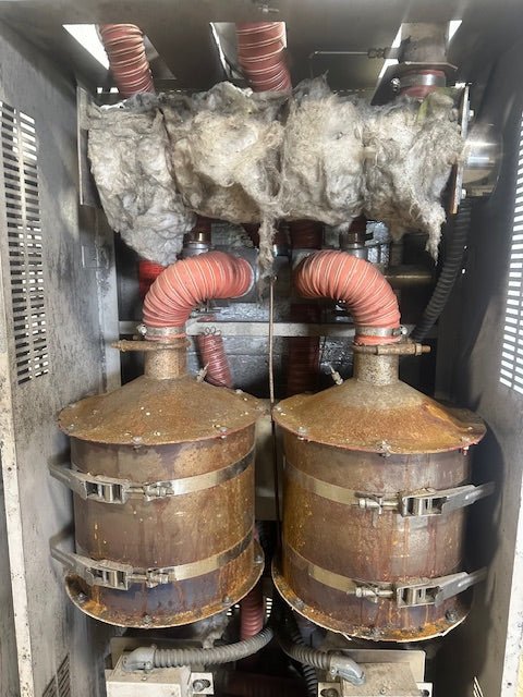AEC WHITLOCK WD - 100CHE - Q PLASTIC RESIN DESICCANT DRYER - Second Life - Equipment - collection_name