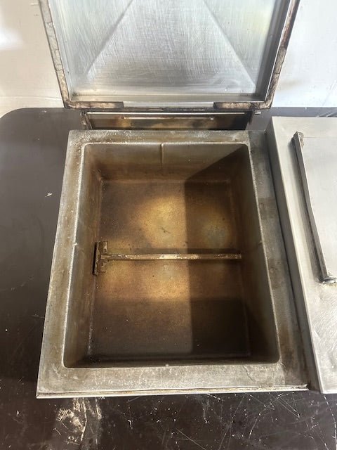 "A.J ANTUNES - ROUNDUP DFW - 100CF"120V S.S HALF PAN SIZE FOOD WARMER/STEAMER (CT) - Second Life - Equipment - collection_name