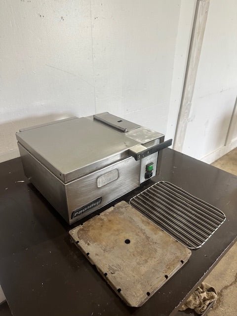 "A.J ANTUNES - ROUNDUP DFW - 100CF"120V S.S HALF PAN SIZE FOOD WARMER/STEAMER (CT) - Second Life - Equipment - collection_name